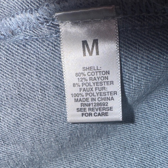 Madden Girl Blue Denim Jacket with Cream Sherpa Lining - Picture 14 of 15